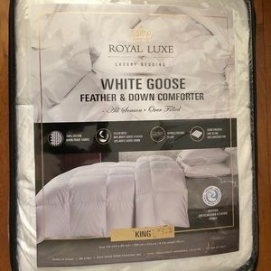 Royal Luxe White Goose Feather & Down Comforter